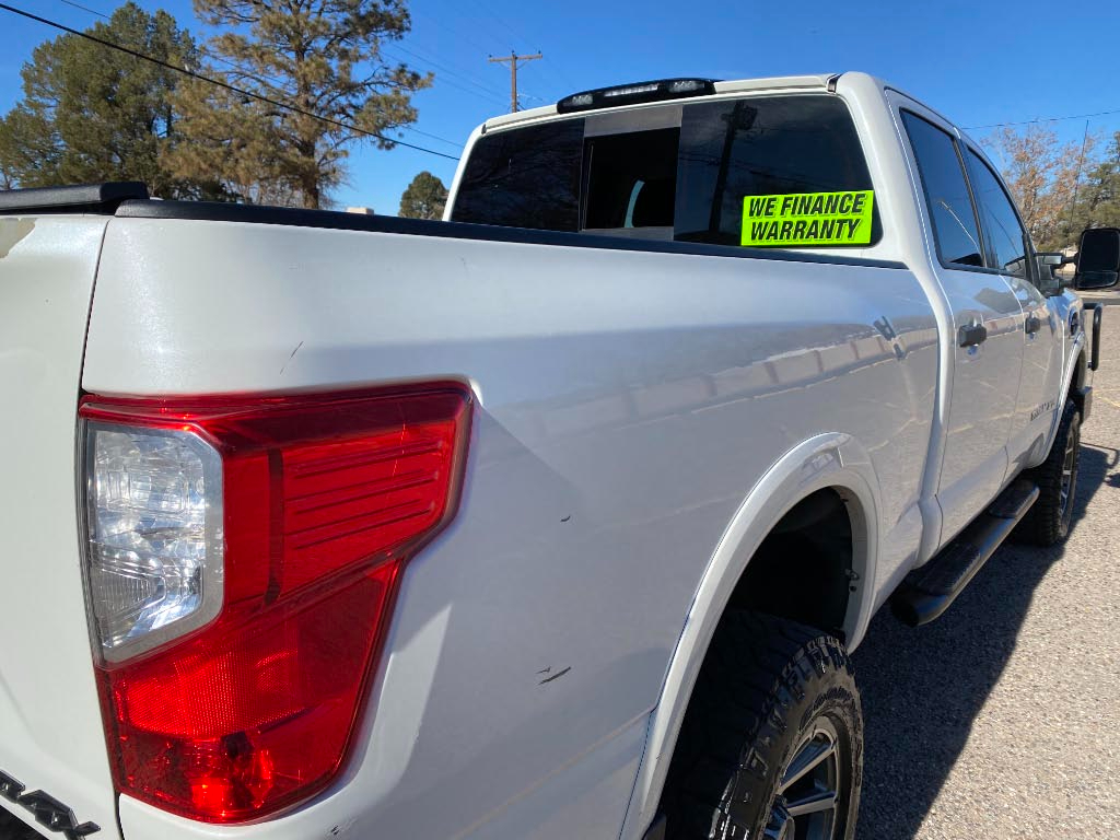 Nissan Titan XD  2017