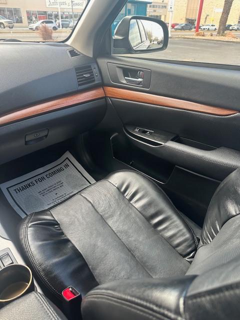 Subaru Outback 2.5i Limited 2014