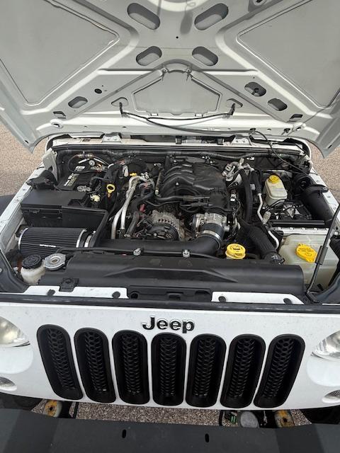 Jeep Wrangler Unlimited Sport 4WD 2015