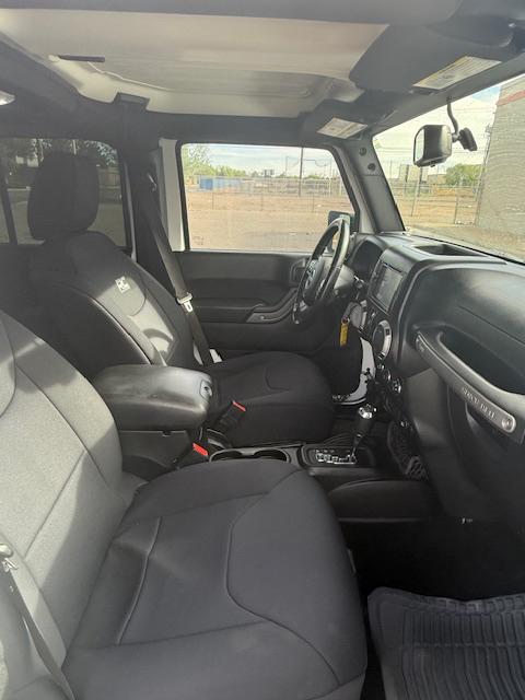 Jeep Wrangler Unlimited Sport 4WD 2015