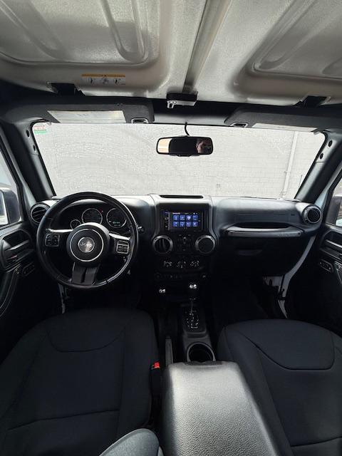 Jeep Wrangler Unlimited Sport 4WD 2015