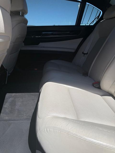 BMW 7-Series 750Li xDrive 2014