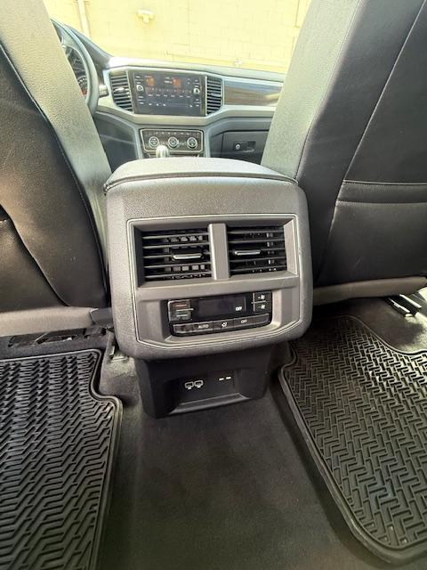 Volkswagen Atlas V6 SEL AWD 2018