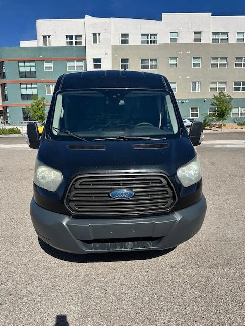 Ford Transit 250 Van Med. Roof w/Sliding Pass. 148-in. WB 2015