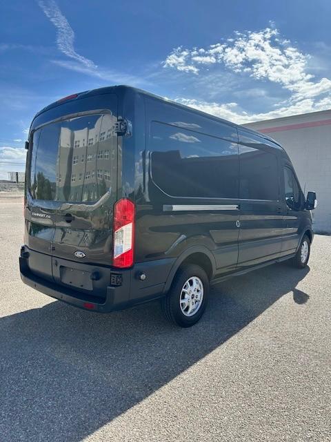 Ford Transit 250 Van Med. Roof w/Sliding Pass. 148-in. WB 2015