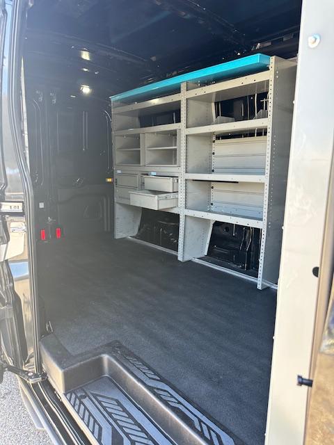 Ford Transit 250 Van Med. Roof w/Sliding Pass. 148-in. WB 2015