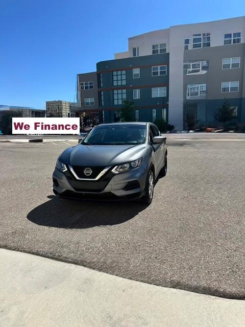 Nissan Rogue Sport S 2020