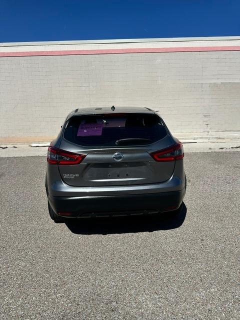 Nissan Rogue Sport S 2020