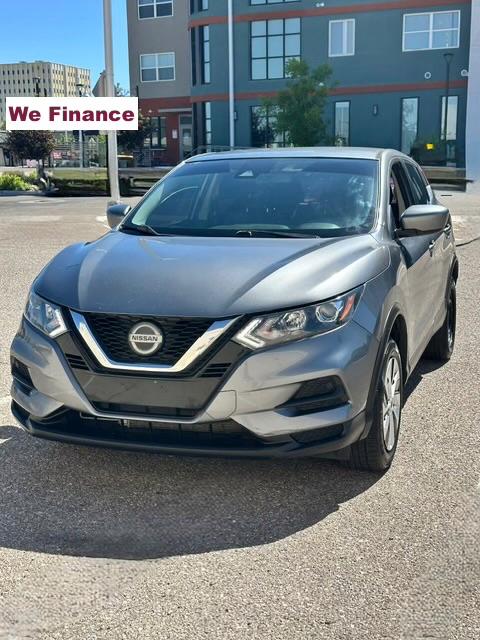 Nissan Rogue Sport S 2020