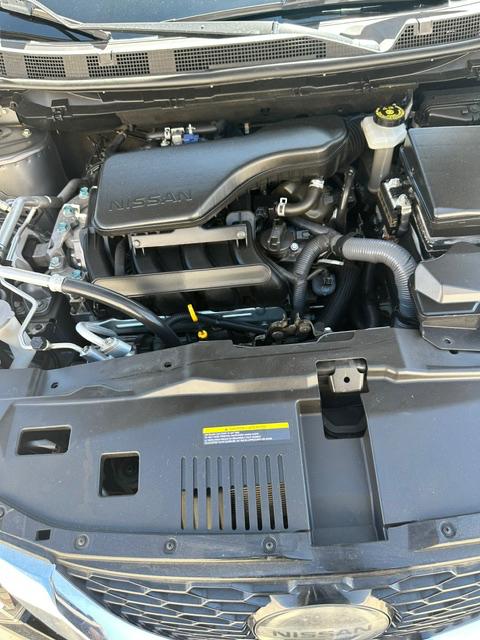 Nissan Rogue Sport S 2020