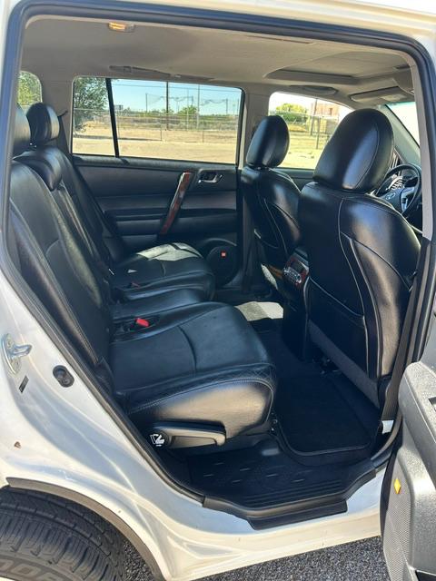 Toyota Highlander Limited 4WD 2012