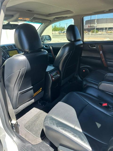 Toyota Highlander Limited 4WD 2012