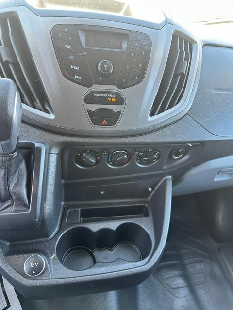 Ford Transit 350 Van High Roof w/Sliding Pass. 148-in. WB EL 2017