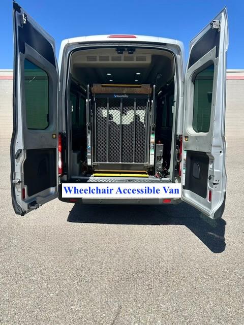 Ford Transit 350 Van High Roof w/Sliding Pass. 148-in. WB EL 2017