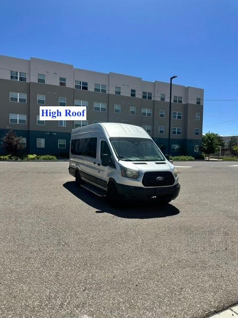Ford Transit 350 Van High Roof w/Sliding Pass. 148-in. WB EL 2017