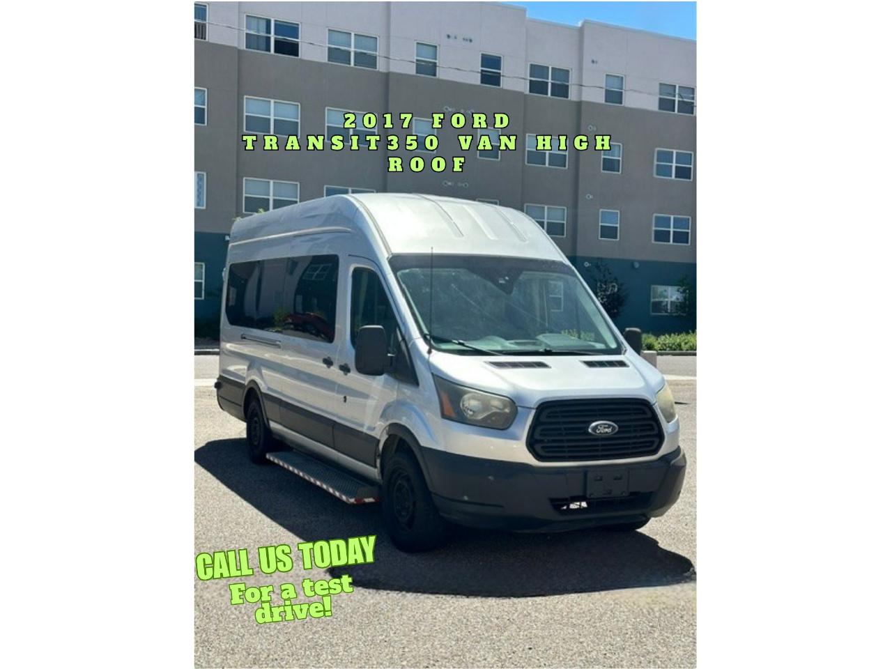 Ford Transit 350 Van High Roof w/Sliding Pass. 148-in. WB EL 2017
