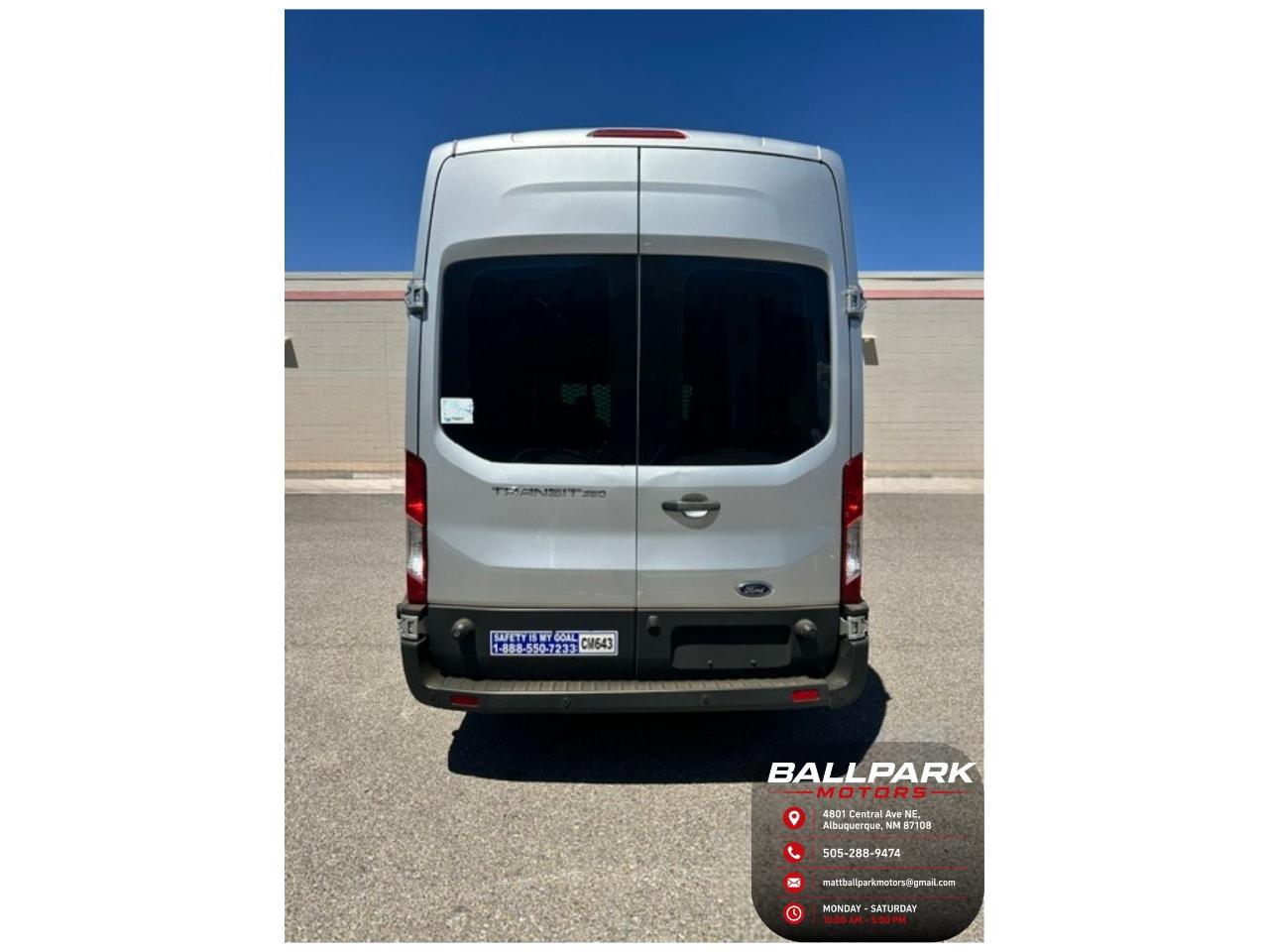 Ford Transit 350 Van High Roof w/Sliding Pass. 148-in. WB EL 2017