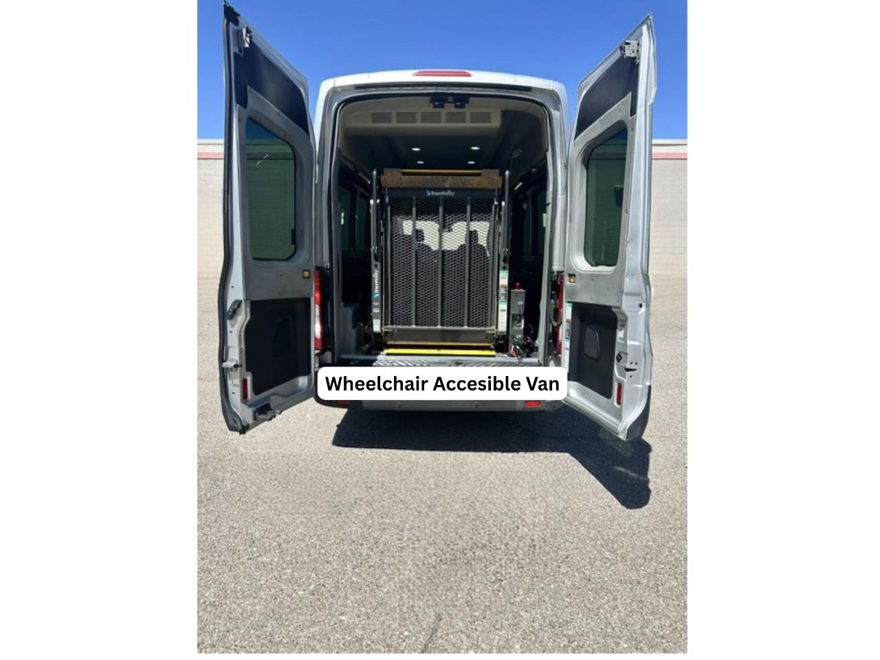 Ford Transit 350 Van High Roof w/Sliding Pass. 148-in. WB EL 2017
