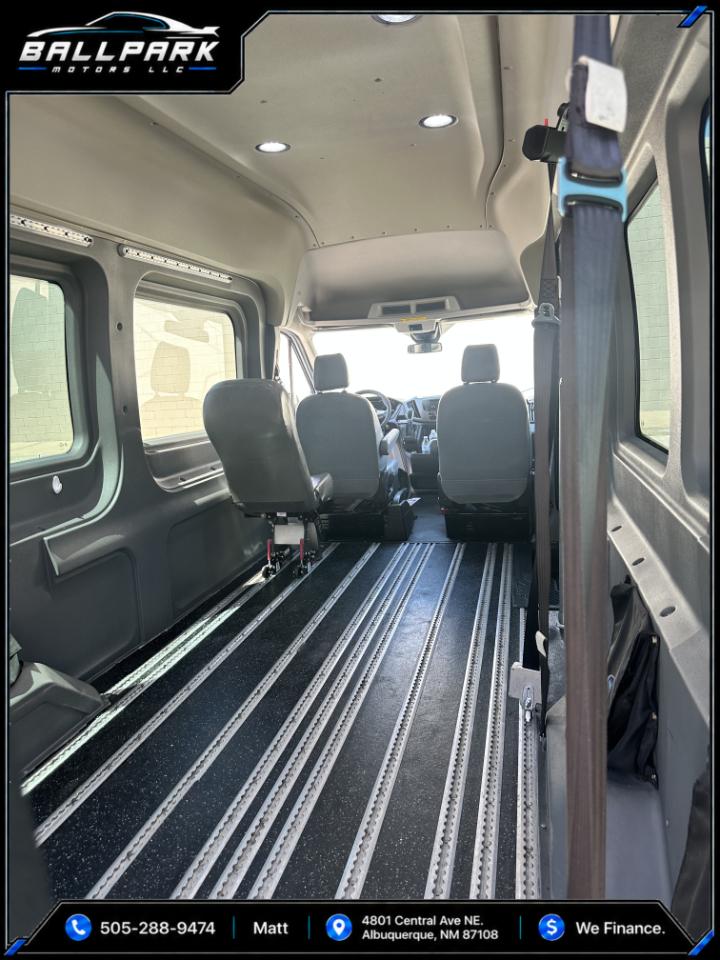 Ford Transit 350 Van High Roof w/Sliding Pass. 148-in. WB EL 2017