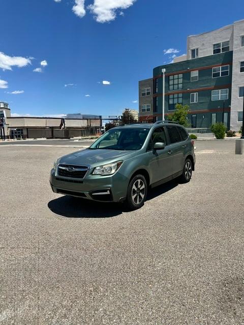 Subaru Forester 2.5i Premium PZEV CVT 2017