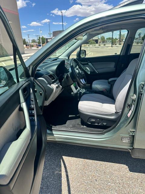 Subaru Forester 2.5i Premium PZEV CVT 2017