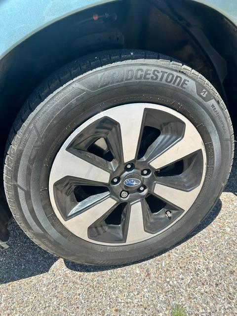 Subaru Forester 2.5i Premium PZEV CVT 2017