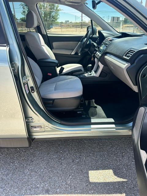 Subaru Forester 2.5i Premium PZEV CVT 2017