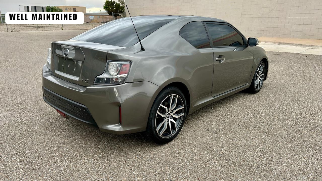 Scion tC Sports Coupe 6-Spd AT 2015