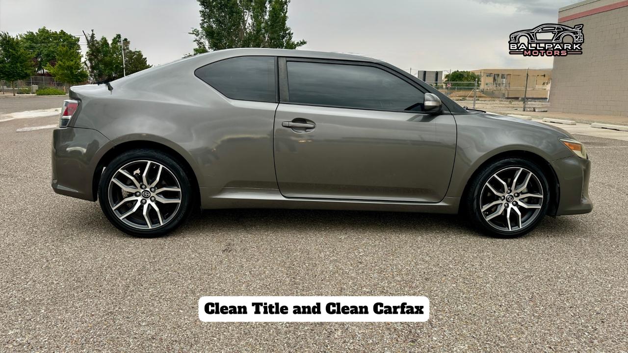 Scion tC Sports Coupe 6-Spd AT 2015