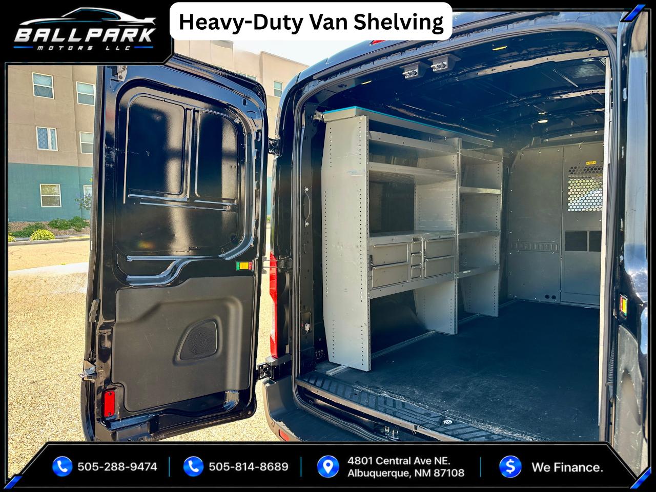 Ford Transit 250 Van Med. Roof w/Sliding Pass. 148-in. WB 2017