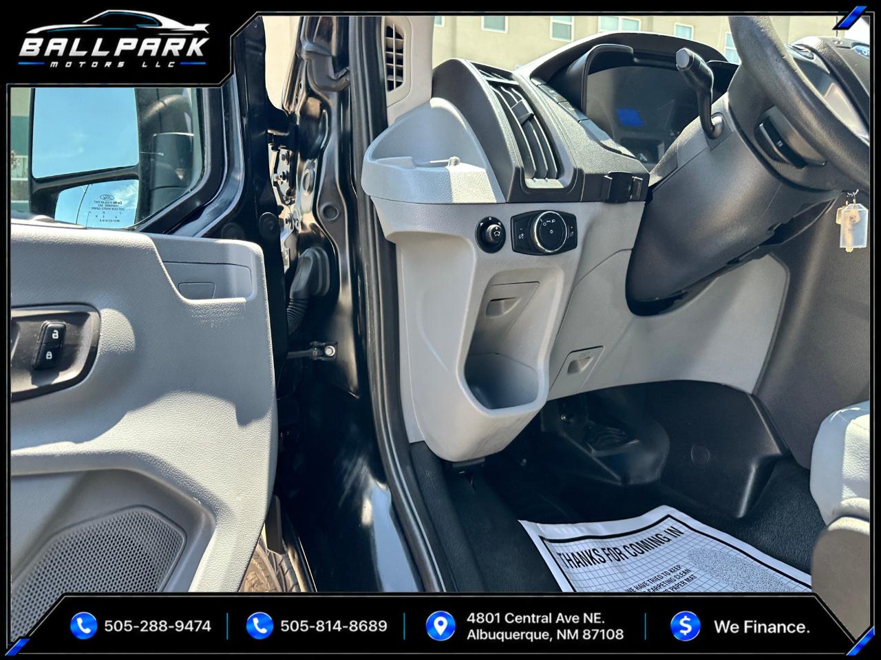 Ford Transit 250 Van Med. Roof w/Sliding Pass. 148-in. WB 2017