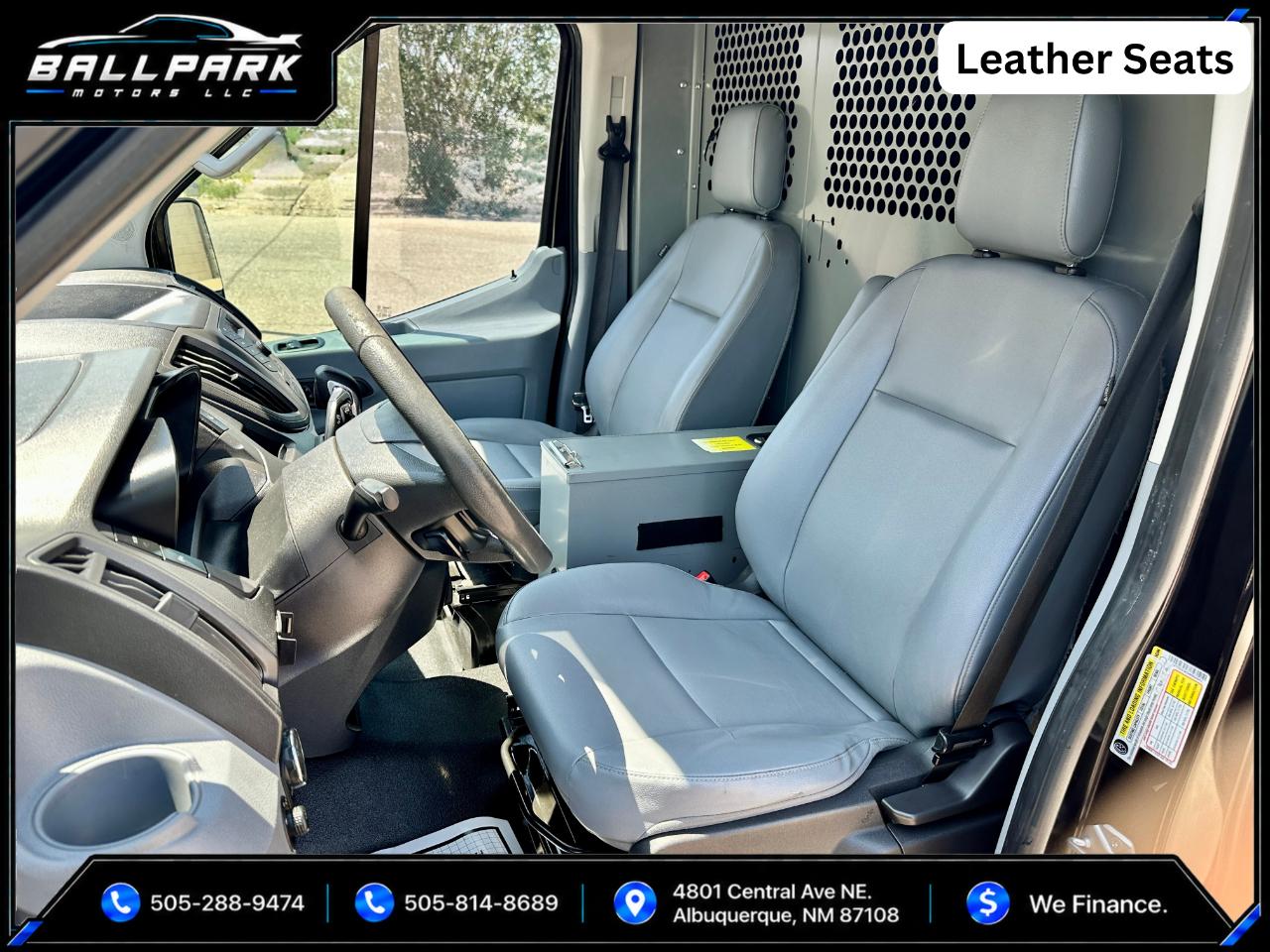 Ford Transit 250 Van Med. Roof w/Sliding Pass. 148-in. WB 2017