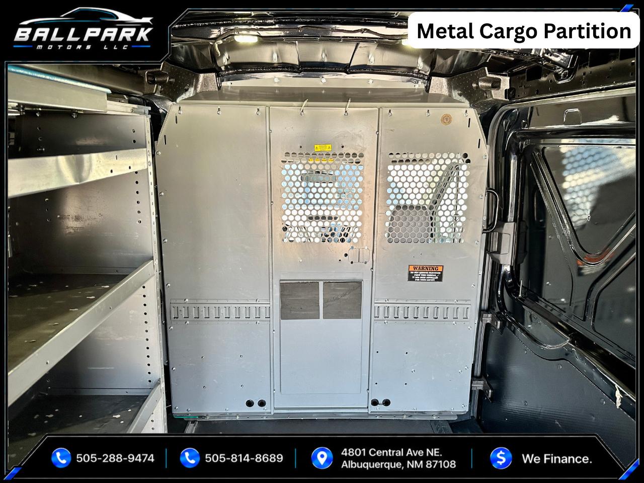 Ford Transit 250 Van Med. Roof w/Sliding Pass. 148-in. WB 2017