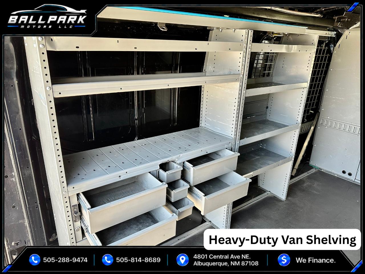 Ford Transit 250 Van Med. Roof w/Sliding Pass. 148-in. WB 2017