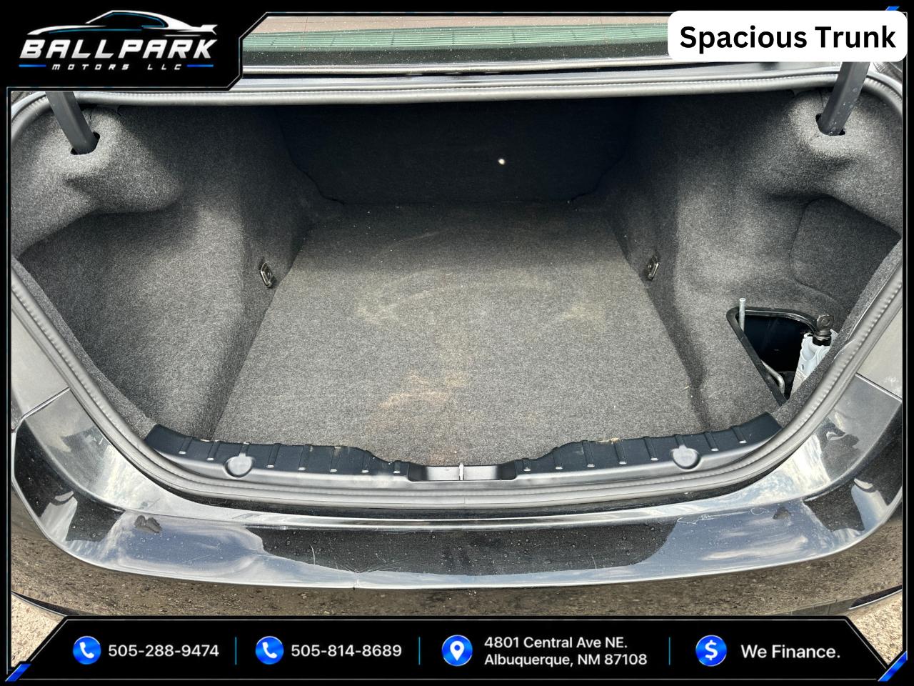 BMW 5-Series 528i xDrive 2012