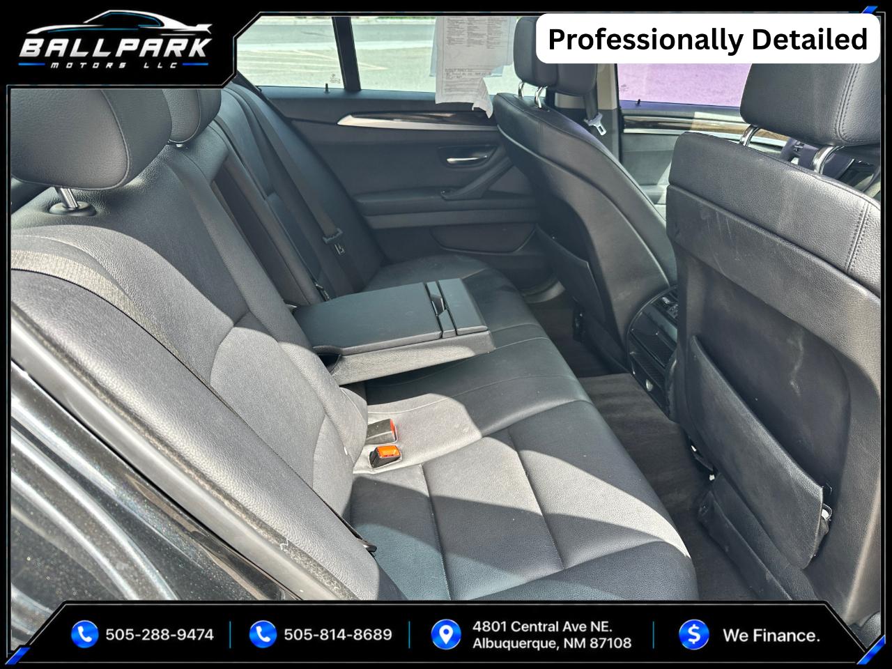 BMW 5-Series 528i xDrive 2012
