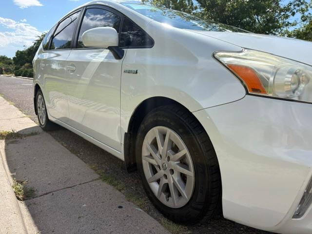 Toyota Prius V Two 2012