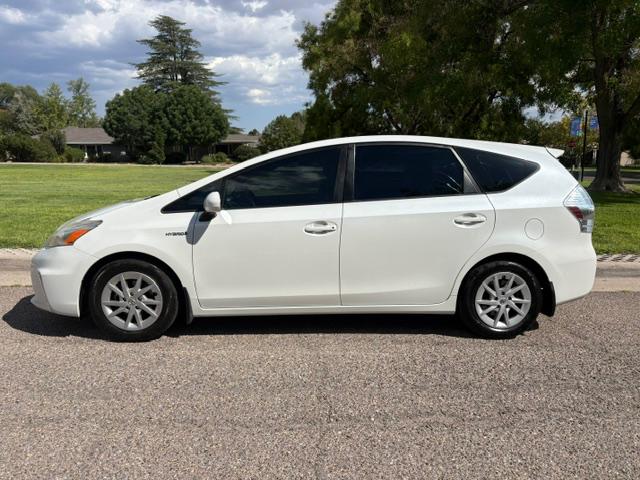 Toyota Prius V Two 2012