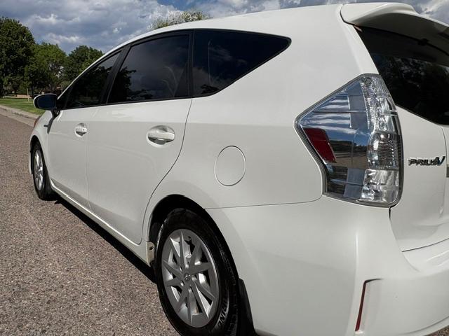 Toyota Prius V Two 2012