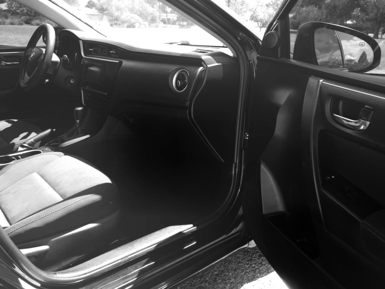 Toyota Corolla XLE CVT 2019