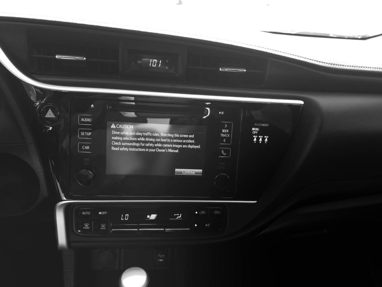Toyota Corolla XLE CVT 2019