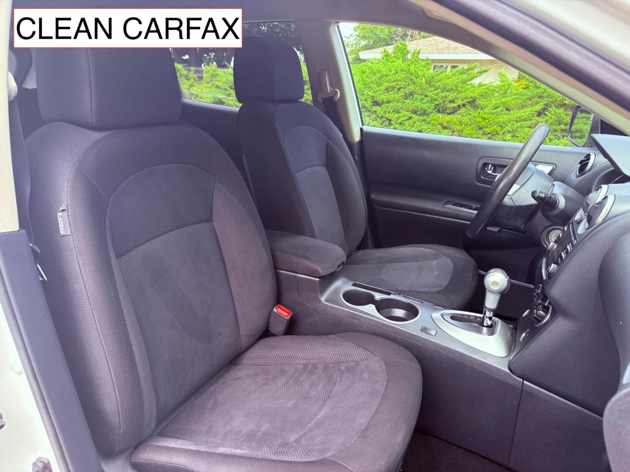 Nissan Rogue S FWD Krom Edition 2012