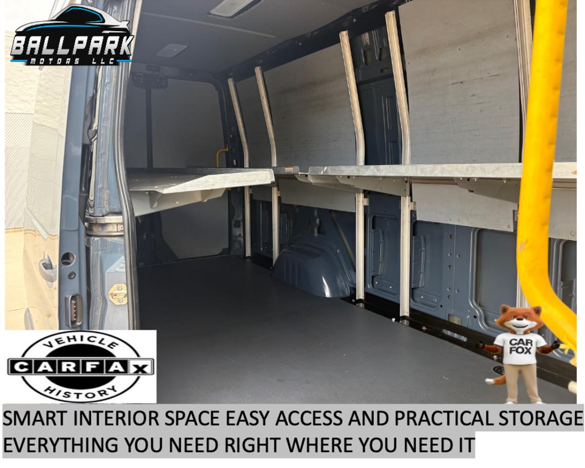 Mercedes-Benz Sprinter 3500 Wagon High Roof 170-in. WB 2019