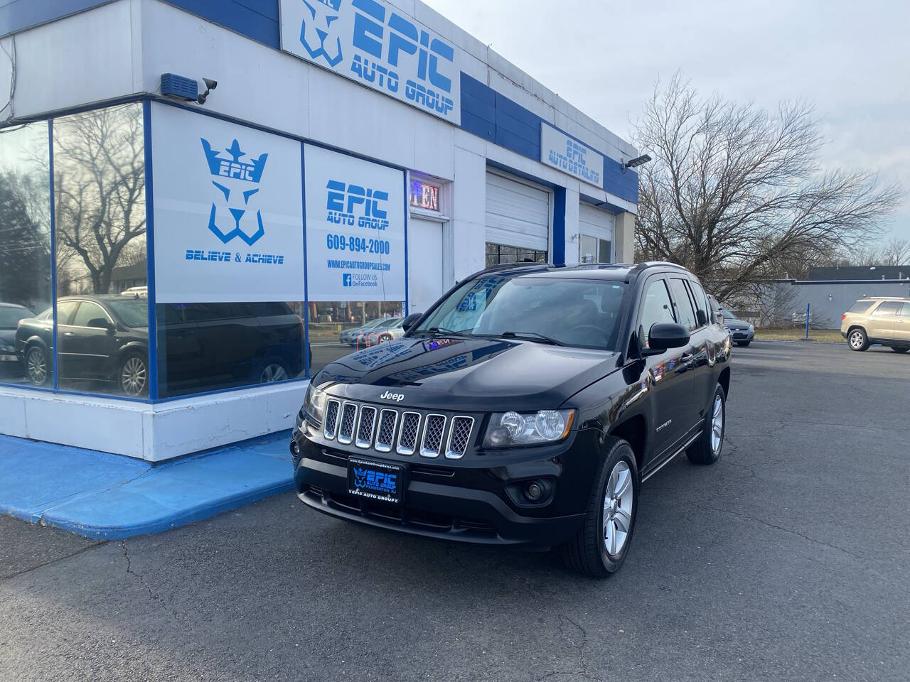 2014 Jeep Compass Latitude FWD