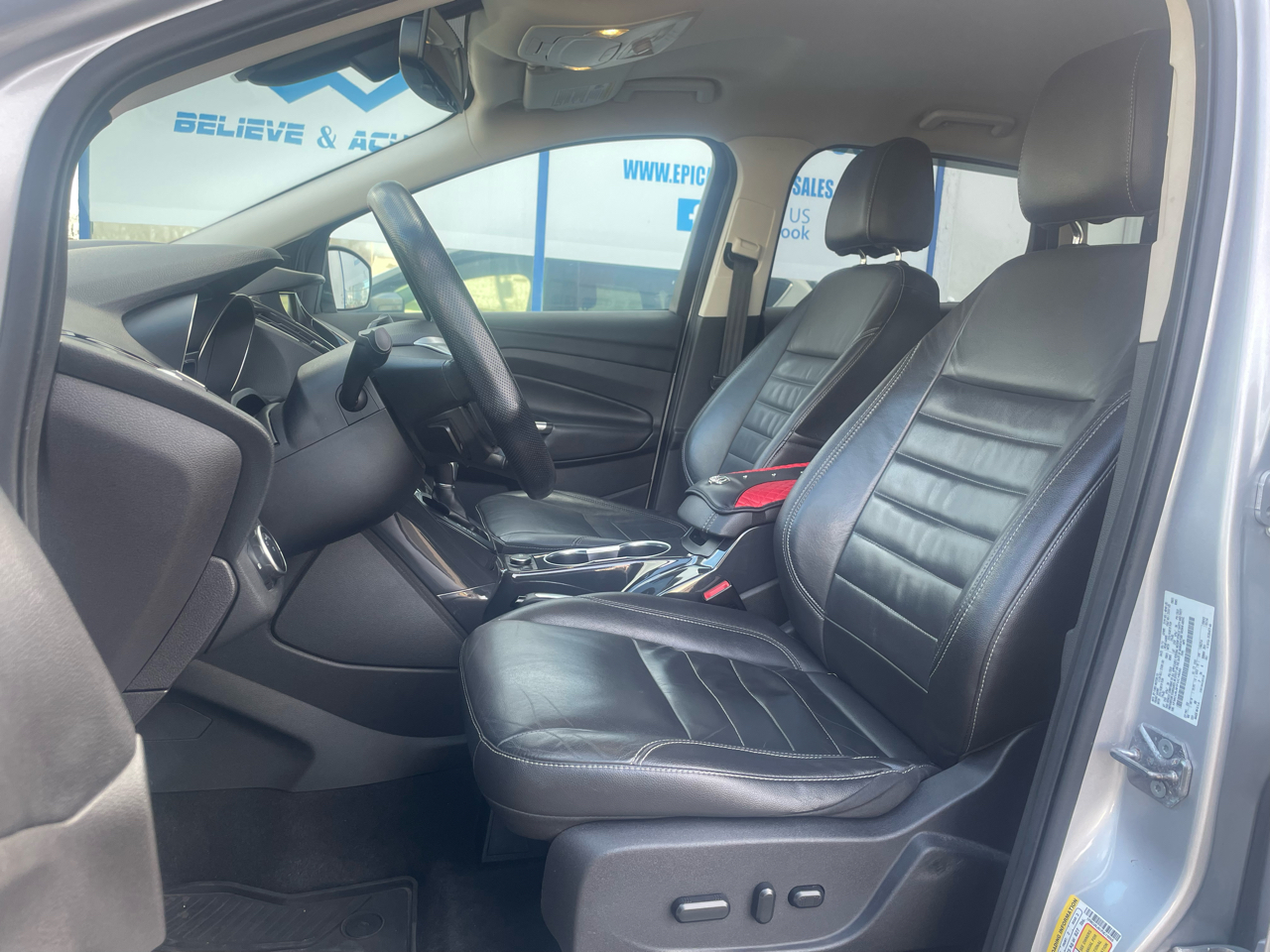 Ford Escape Titanium 4WD 2015