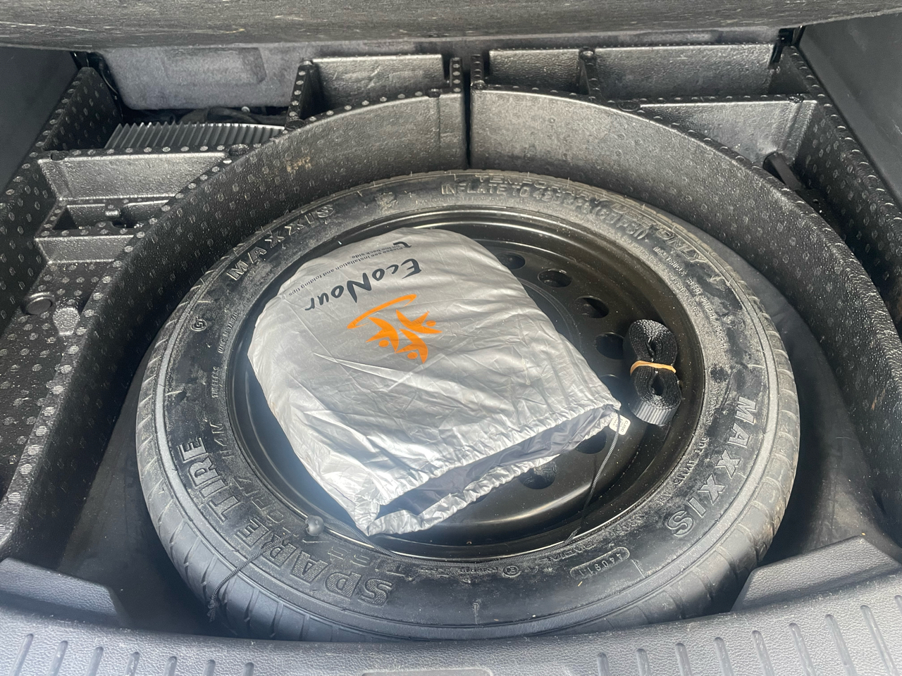 Ford Escape Titanium 4WD 2015