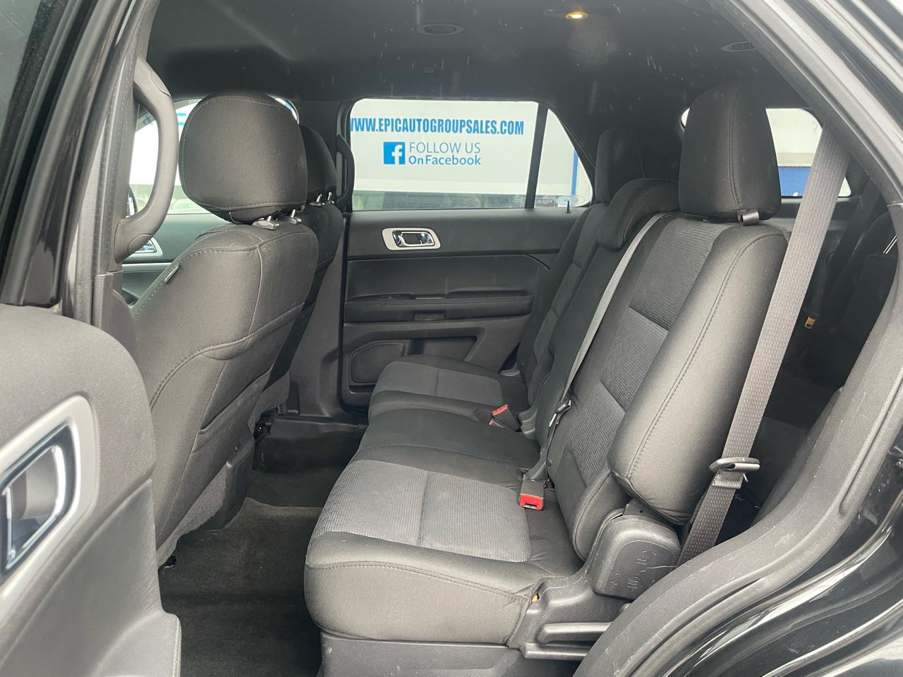 Ford Explorer 4WD 4dr V6 XLT 2015