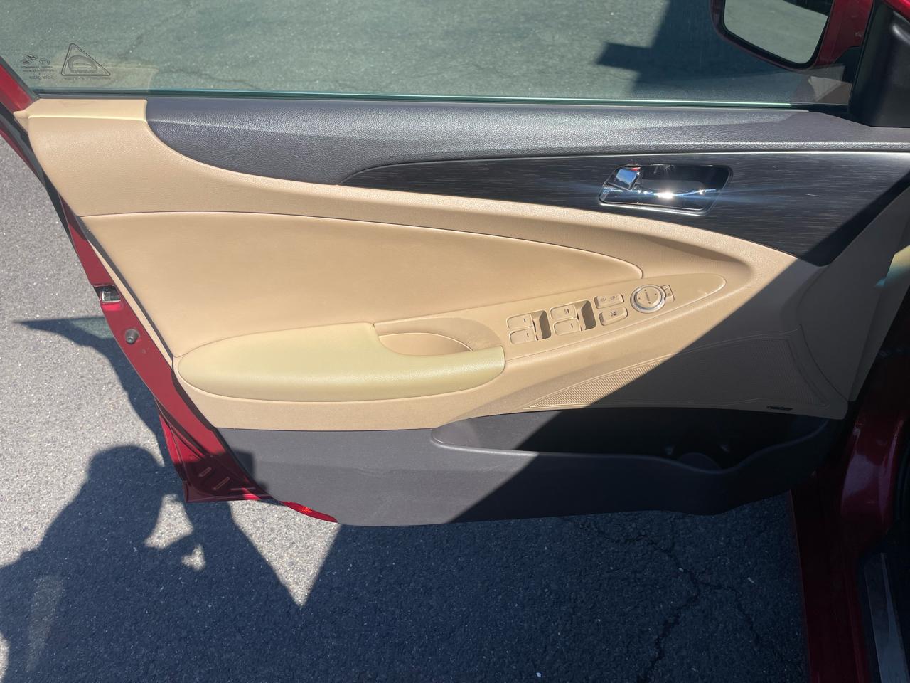 Hyundai Sonata Limited Auto 2013