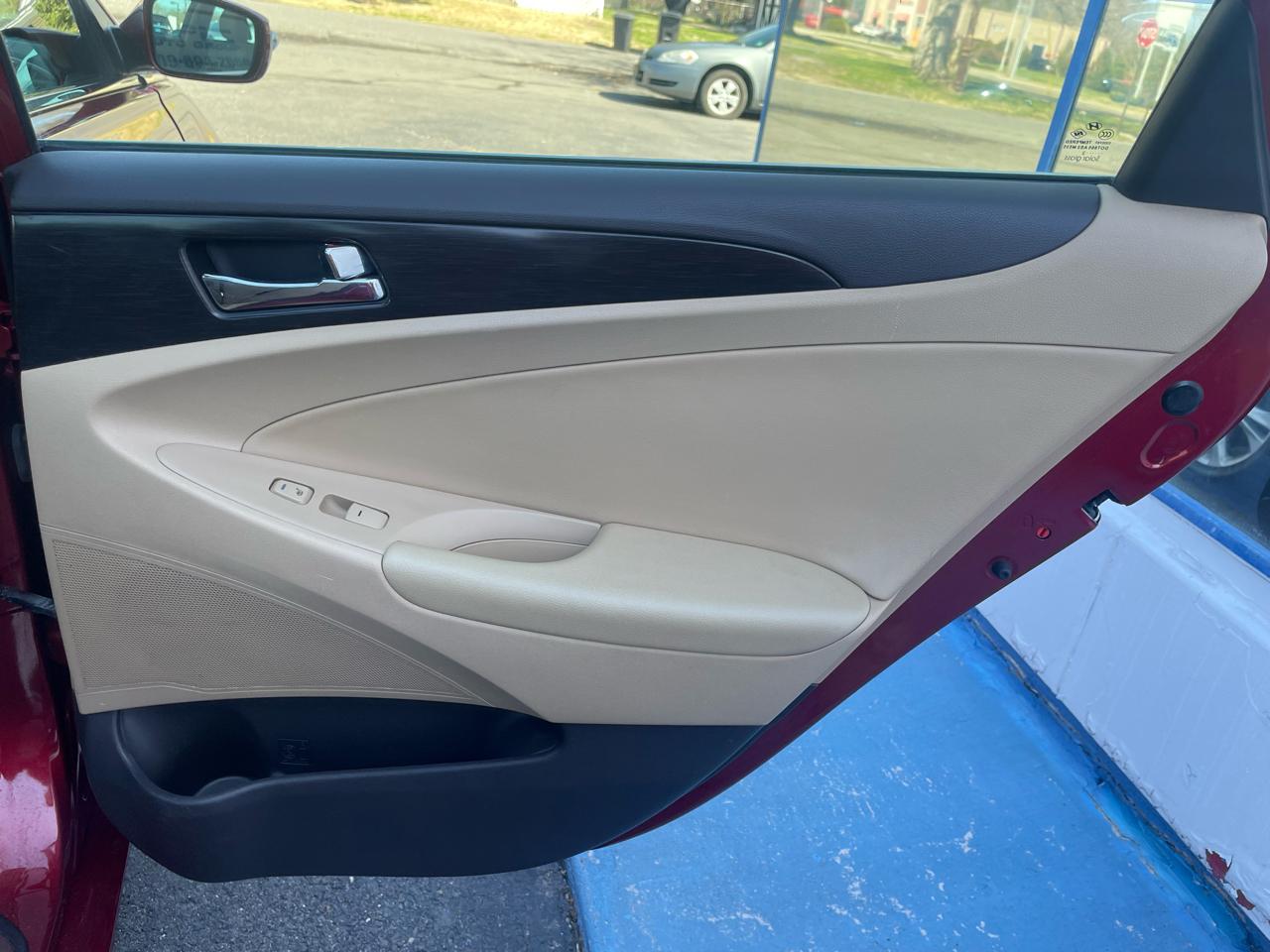 Hyundai Sonata Limited Auto 2013