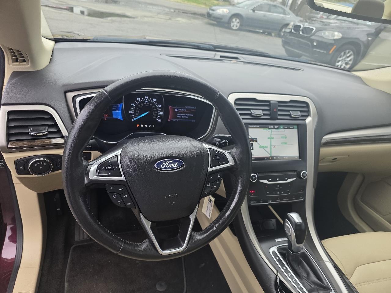 Ford Fusion SE 2013